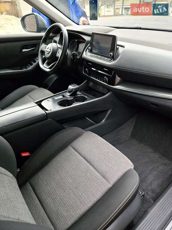 Внедорожник / Кроссовер Nissan Rogue 2022 в Каменском