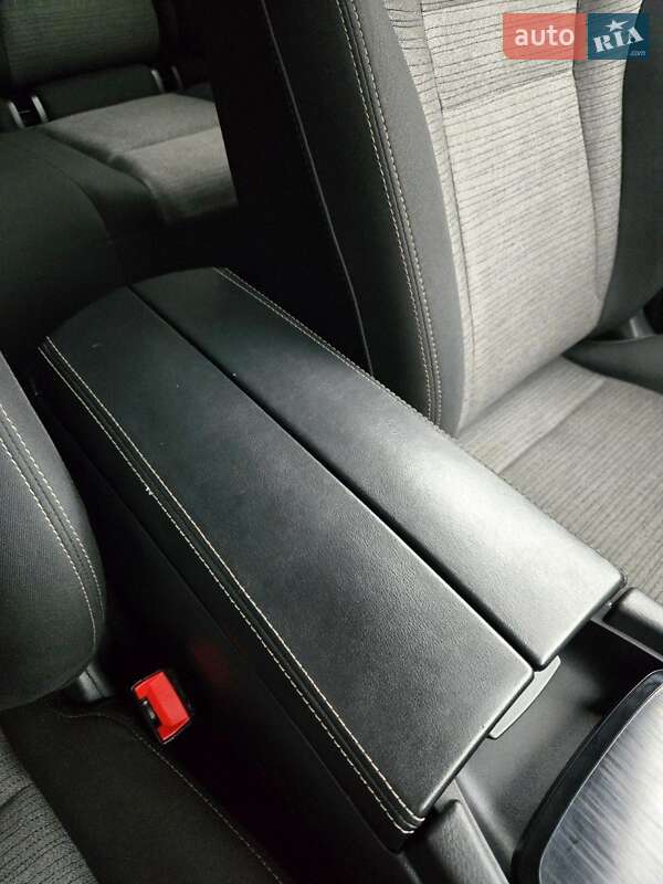 Внедорожник / Кроссовер Nissan Rogue 2022 в Каменском