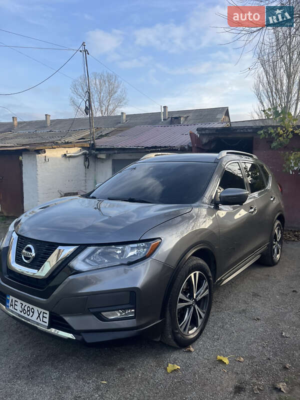 Внедорожник / Кроссовер Nissan Rogue 2017 в Днепре фото 3 Внедорожник / Кроссовер Nissan Rogue 2017 в Днепре