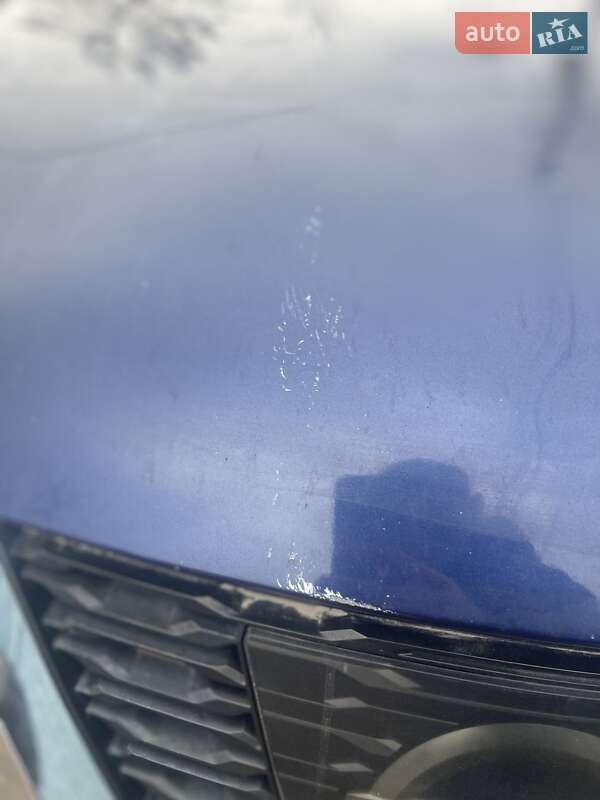 Внедорожник / Кроссовер Nissan Rogue 2017 в Львове