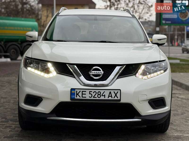 Позашляховик / Кросовер Nissan Rogue 2016 в Дніпрі фото 3 Позашляховик / Кросовер Nissan Rogue 2016 в Дніпрі