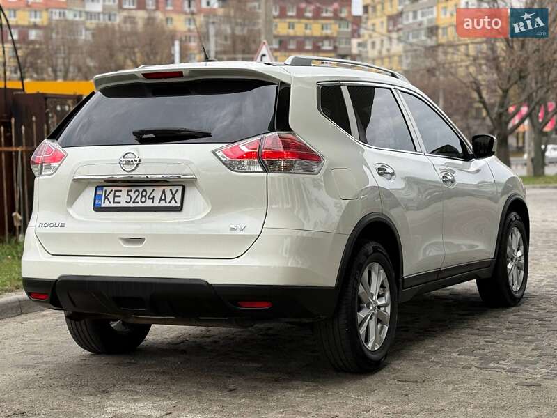 Позашляховик / Кросовер Nissan Rogue 2016 в Дніпрі фото 5 Позашляховик / Кросовер Nissan Rogue 2016 в Дніпрі