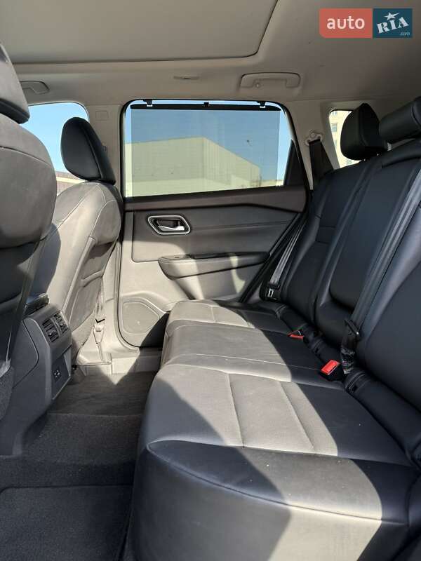 Внедорожник / Кроссовер Nissan Rogue 2020 в Черкассах