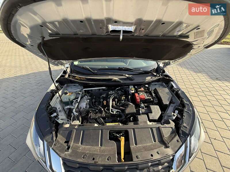 Внедорожник / Кроссовер Nissan Rogue 2020 в Черкассах