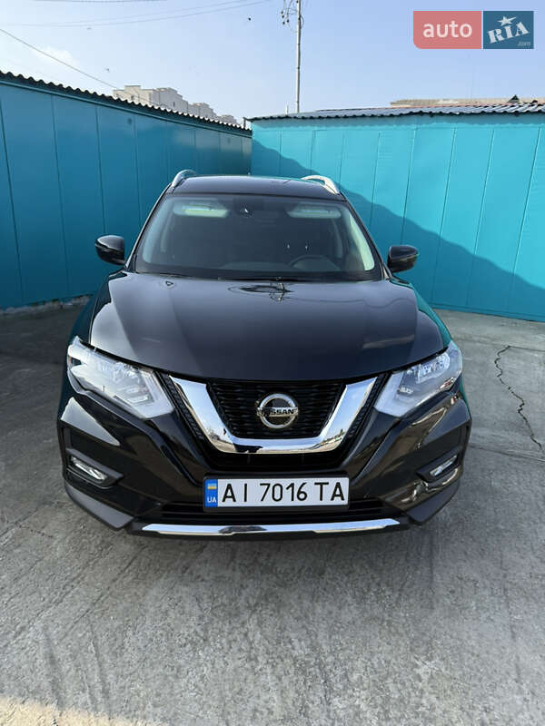 Позашляховик / Кросовер Nissan Rogue 2019 в Білій Церкві