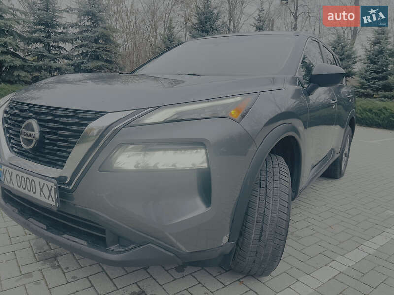 Позашляховик / Кросовер Nissan Rogue 2021 в Харкові