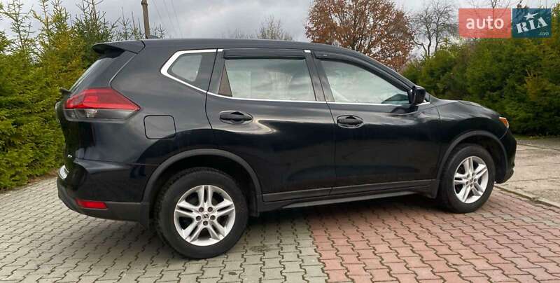 Внедорожник / Кроссовер Nissan Rogue 2018 в Шепетовке