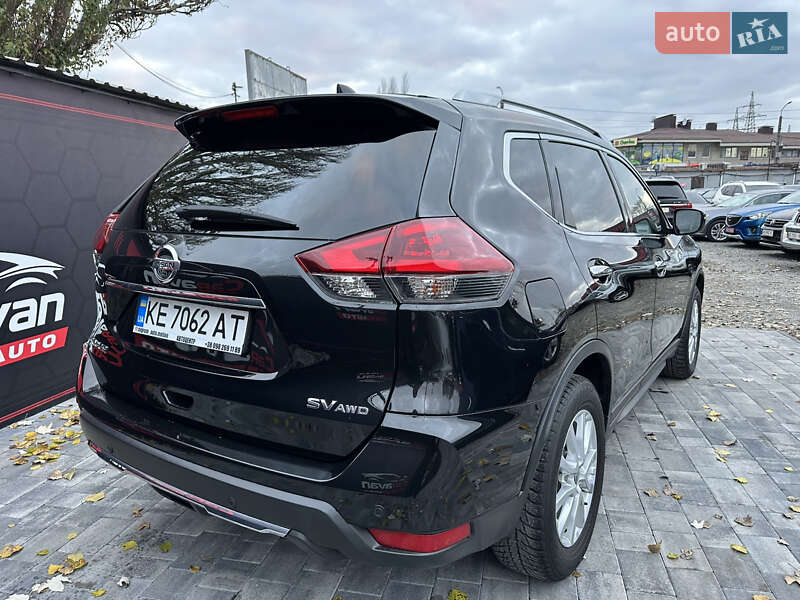 Внедорожник / Кроссовер Nissan Rogue 2020 в Днепре