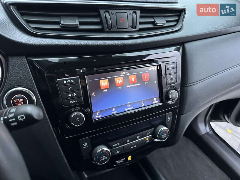 Внедорожник / Кроссовер Nissan Rogue 2020 в Днепре