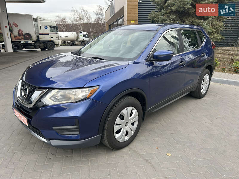 Внедорожник / Кроссовер Nissan Rogue 2018 в Днепре