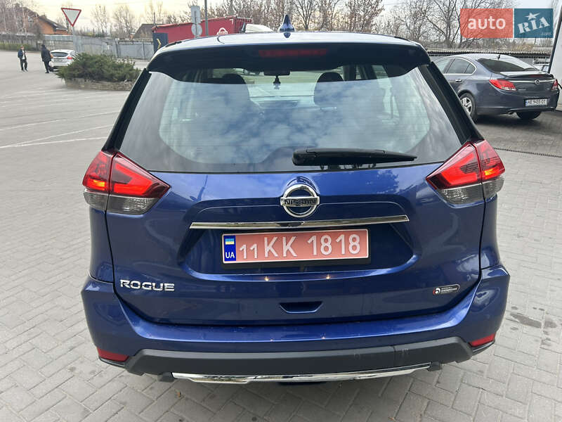 Внедорожник / Кроссовер Nissan Rogue 2018 в Днепре