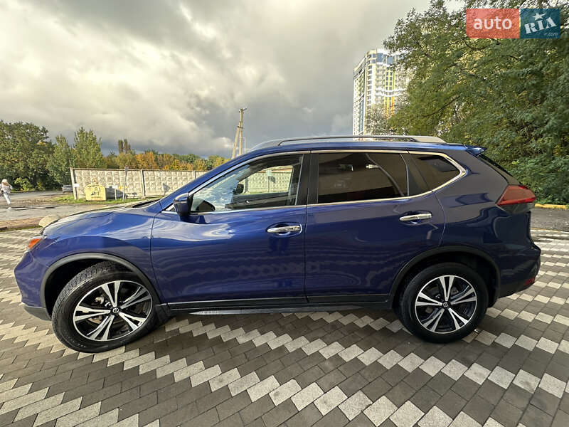 Внедорожник / Кроссовер Nissan Rogue 2019 в Киеве