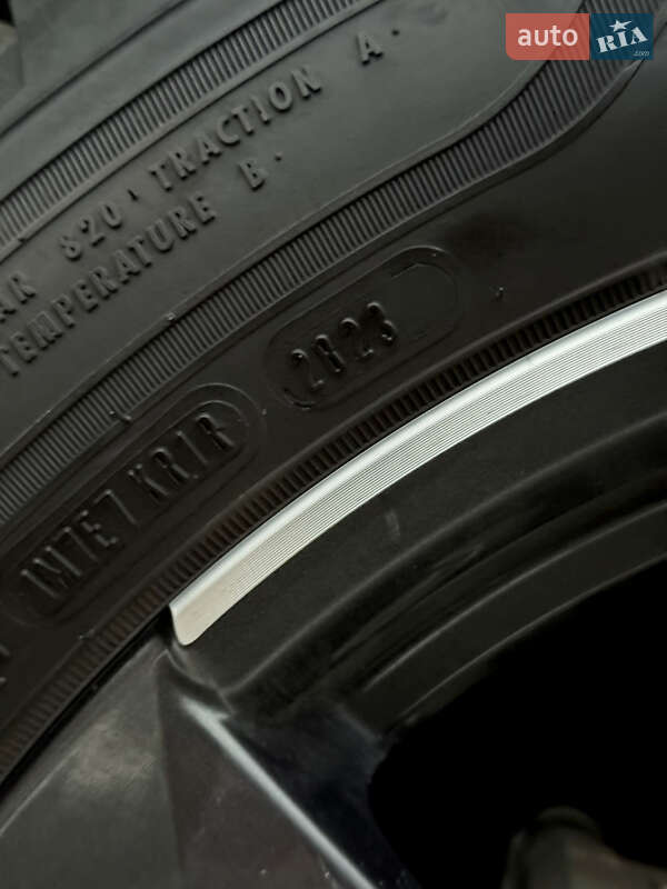 Внедорожник / Кроссовер Nissan Rogue 2021 в Киеве