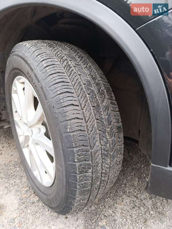 Внедорожник / Кроссовер Nissan Rogue 2019 в Змиеве