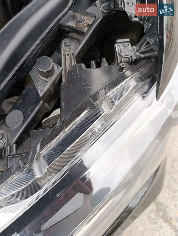 Внедорожник / Кроссовер Nissan Rogue 2019 в Змиеве