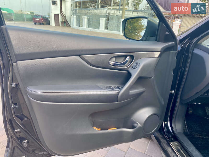 Внедорожник / Кроссовер Nissan Rogue 2017 в Николаеве фото 13 Внедорожник / Кроссовер Nissan Rogue 2017 в Николаеве