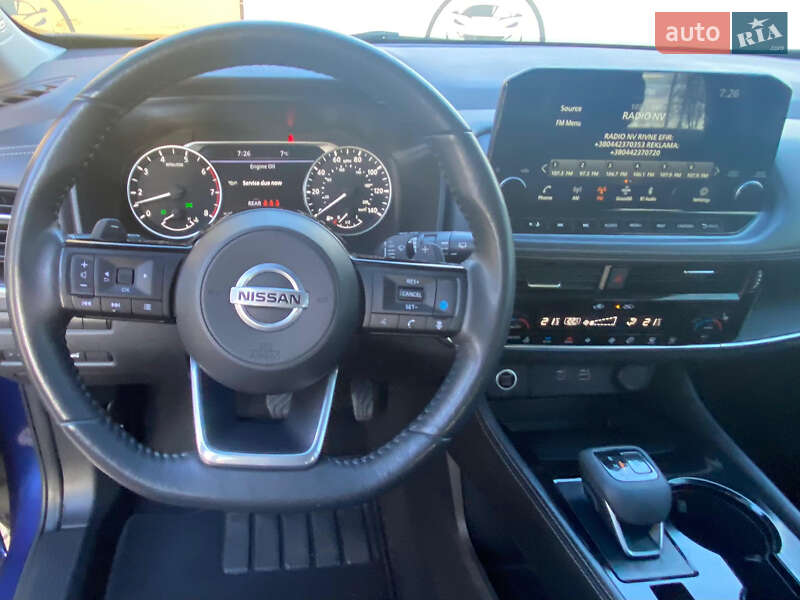 Внедорожник / Кроссовер Nissan Rogue 2021 в Ровно