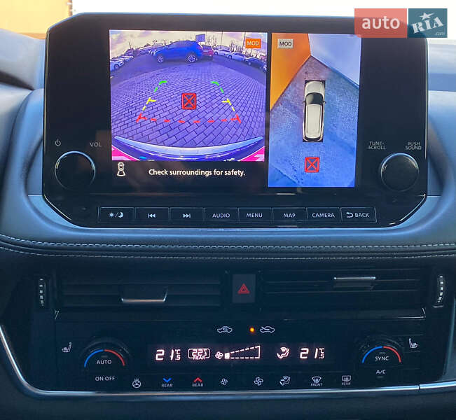 Внедорожник / Кроссовер Nissan Rogue 2021 в Ровно