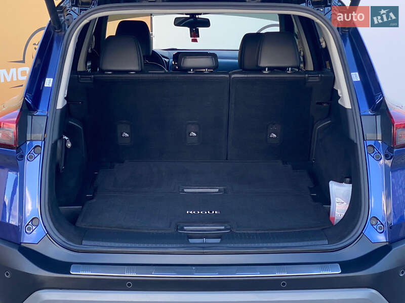 Внедорожник / Кроссовер Nissan Rogue 2021 в Ровно