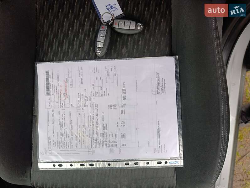 Внедорожник / Кроссовер Nissan Rogue 2017 в Луцке