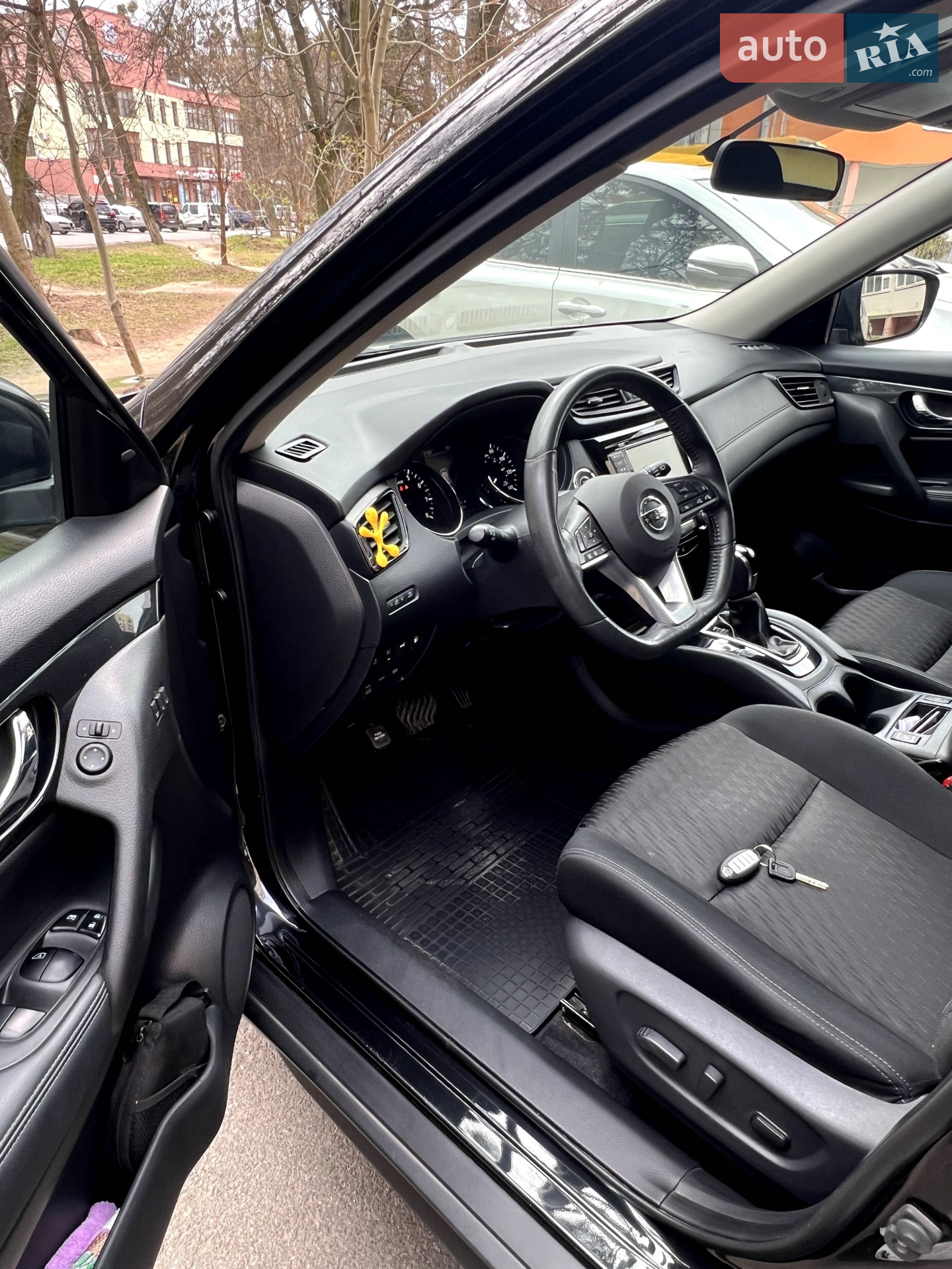 2018 Nissan Rogue - мініатюра 13