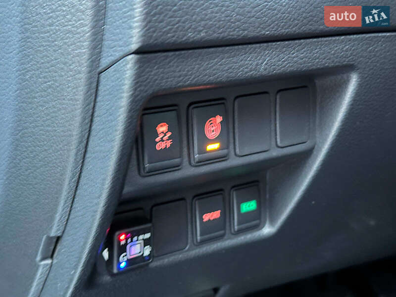 Внедорожник / Кроссовер Nissan Rogue 2017 в Одессе фото 12 Внедорожник / Кроссовер Nissan Rogue 2017 в Одессе