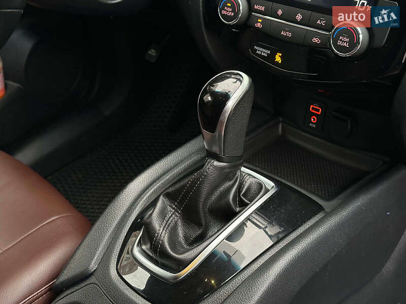 Внедорожник / Кроссовер Nissan Rogue 2017 в Одессе фото 23 Внедорожник / Кроссовер Nissan Rogue 2017 в Одессе
