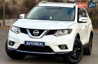 Внедорожник / Кроссовер Nissan Rogue 2016 в Кривом Роге