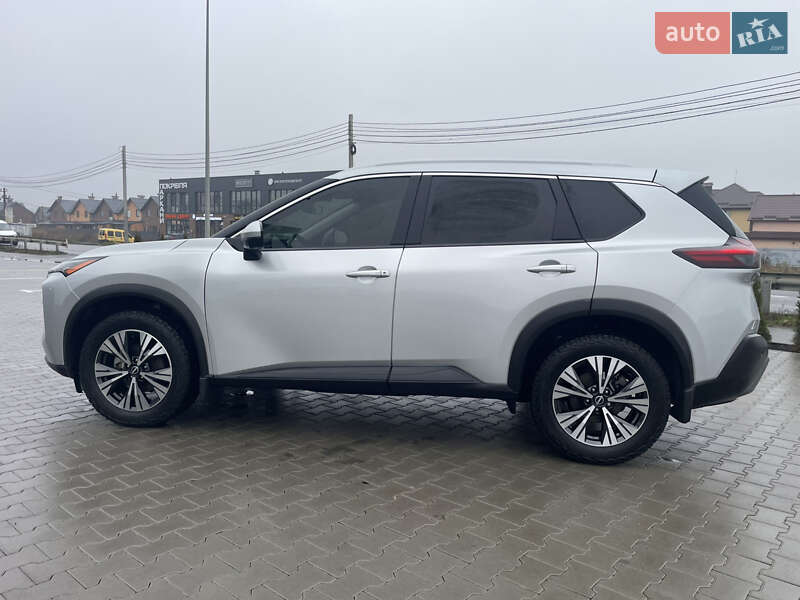 Позашляховик / Кросовер Nissan Rogue 2021 в Вінниці