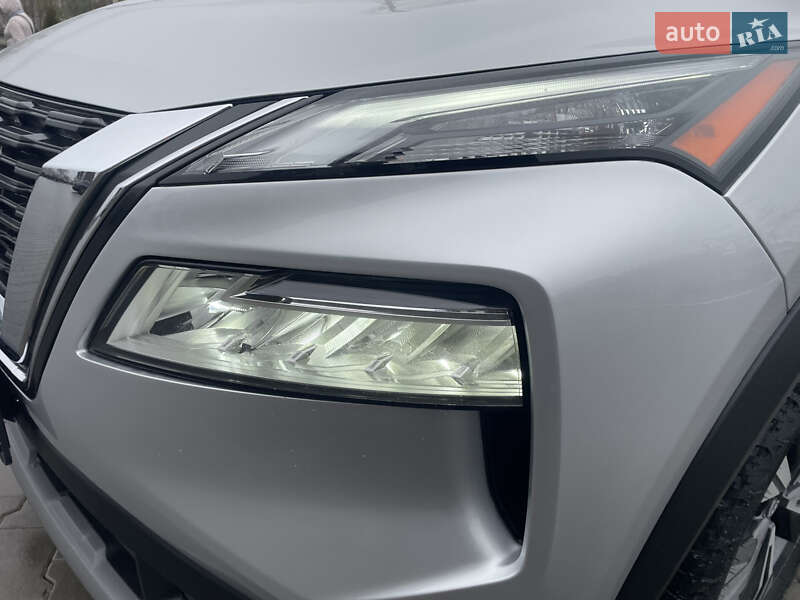 Позашляховик / Кросовер Nissan Rogue 2021 в Вінниці