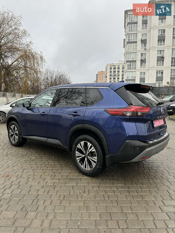 Внедорожник / Кроссовер Nissan Rogue 2021 в Ивано-Франковске