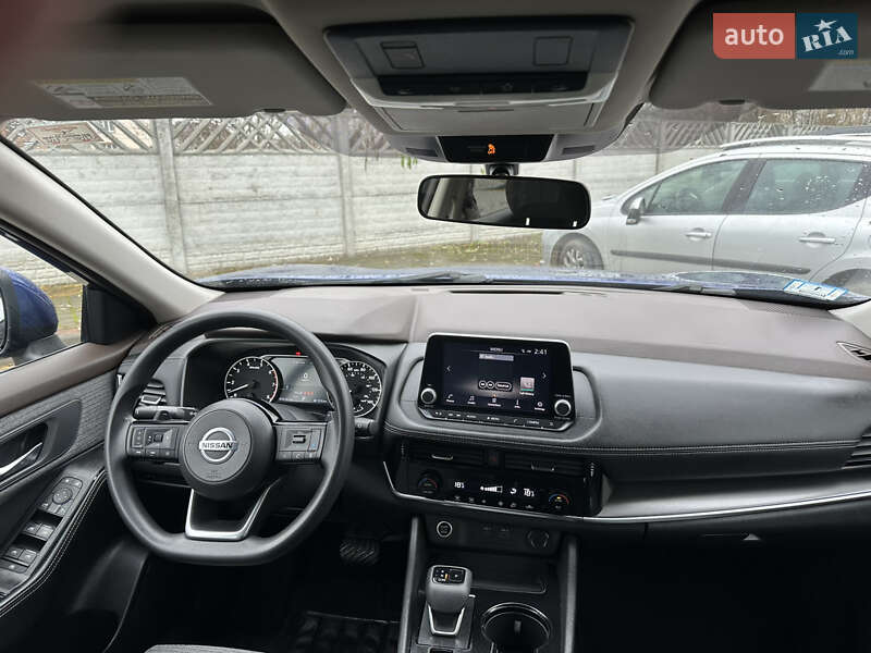 Внедорожник / Кроссовер Nissan Rogue 2021 в Ивано-Франковске