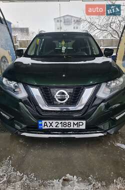 Внедорожник / Кроссовер Nissan Rogue 2018 в Львове
