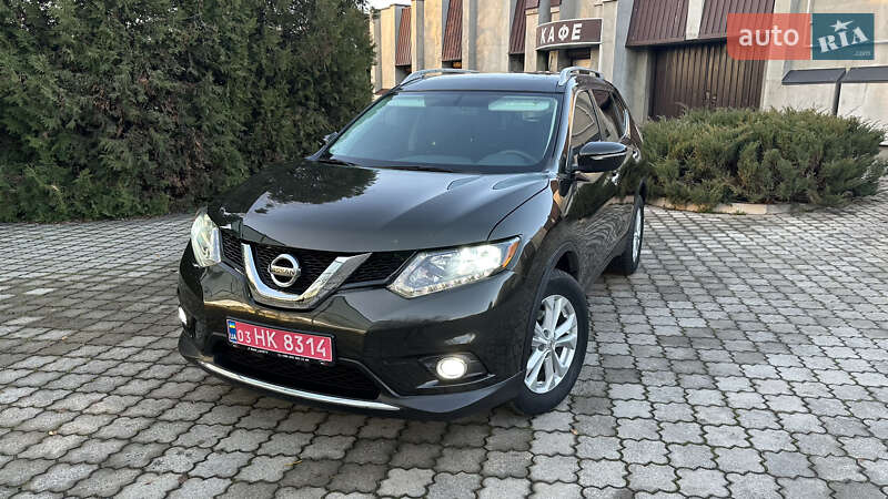 Позашляховик / Кросовер Nissan Rogue 2016 в Павлограді
