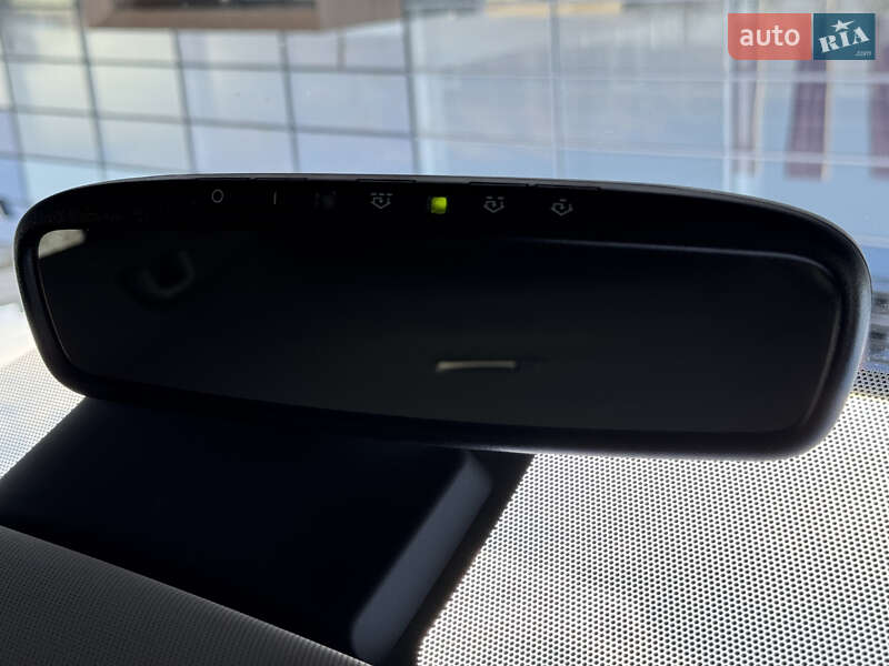 Внедорожник / Кроссовер Nissan Rogue 2018 в Полтаве