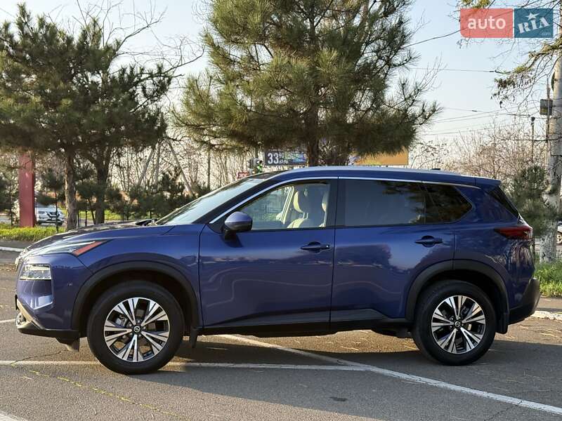 Внедорожник / Кроссовер Nissan Rogue 2021 в Одессе