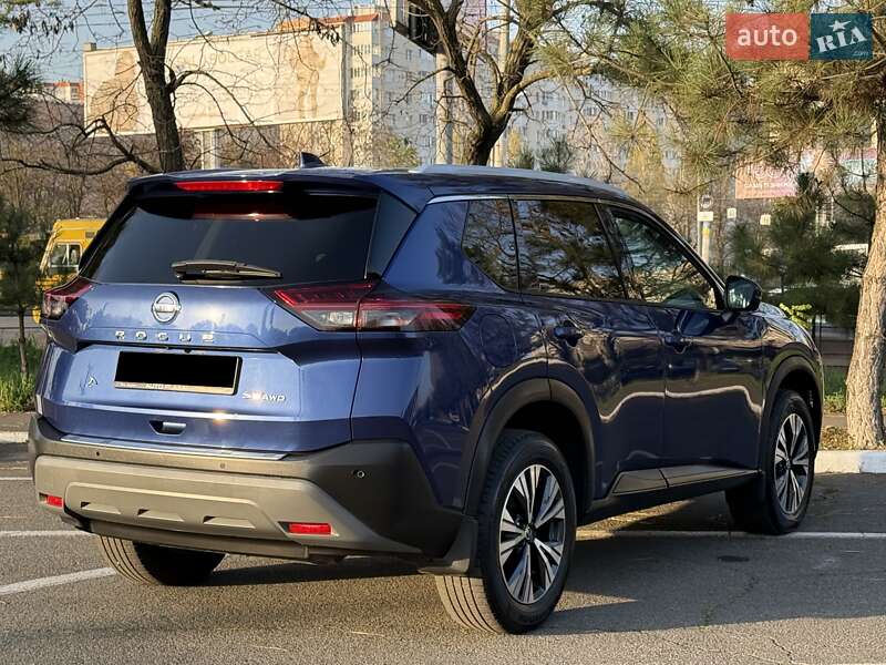 Внедорожник / Кроссовер Nissan Rogue 2021 в Одессе