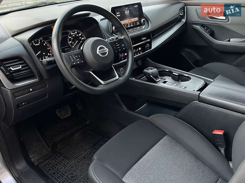 Внедорожник / Кроссовер Nissan Rogue 2021 в Одессе