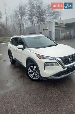 Внедорожник / Кроссовер Nissan Rogue 2021 в Харькове