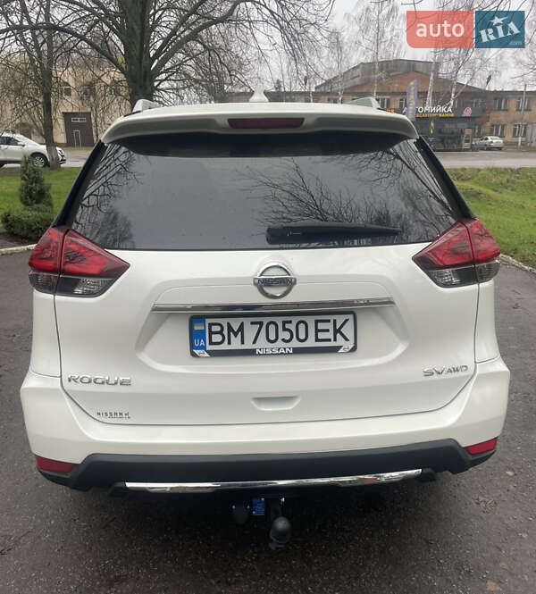 Внедорожник / Кроссовер Nissan Rogue 2018 в Ромнах