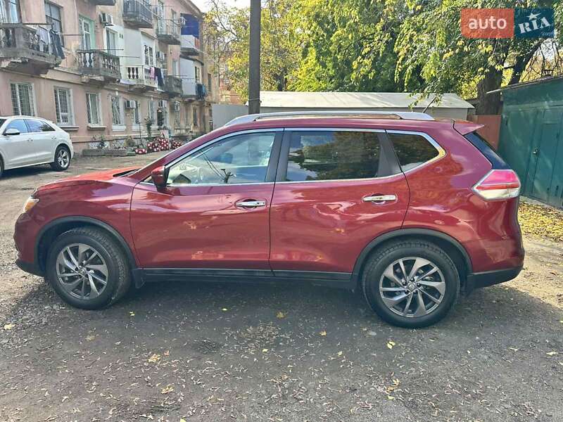 Внедорожник / Кроссовер Nissan Rogue 2016 в Одессе