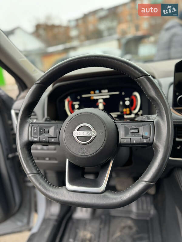 Позашляховик / Кросовер Nissan Rogue 2020 в Славуті