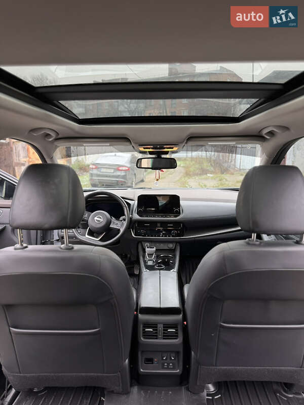 Позашляховик / Кросовер Nissan Rogue 2020 в Славуті