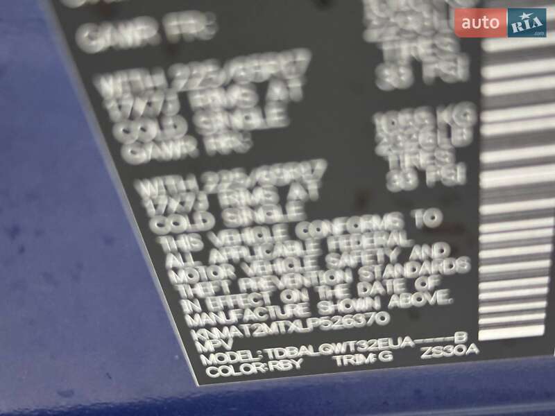 Внедорожник / Кроссовер Nissan Rogue 2019 в Киеве