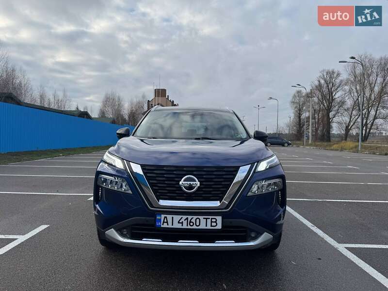 Внедорожник / Кроссовер Nissan Rogue 2021 в Киеве