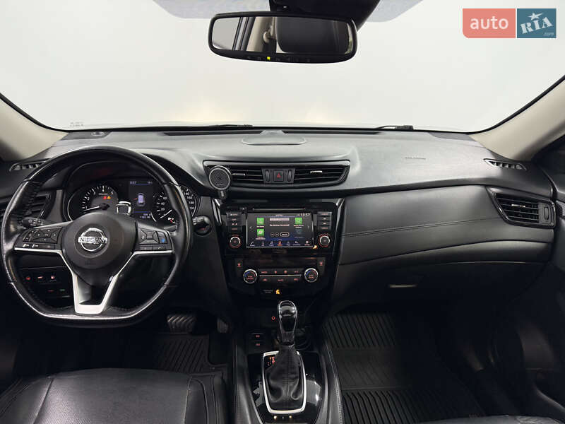 Внедорожник / Кроссовер Nissan Rogue 2018 в Одессе