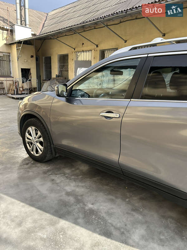 Внедорожник / Кроссовер Nissan Rogue 2014 в Днепре