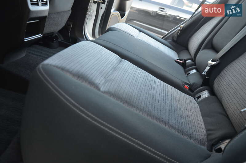 Внедорожник / Кроссовер Nissan Rogue 2021 в Дрогобыче