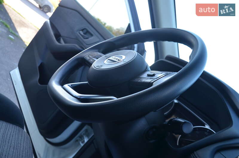 Внедорожник / Кроссовер Nissan Rogue 2021 в Дрогобыче