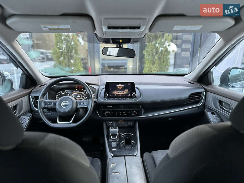 Позашляховик / Кросовер Nissan Rogue 2021 в Львові